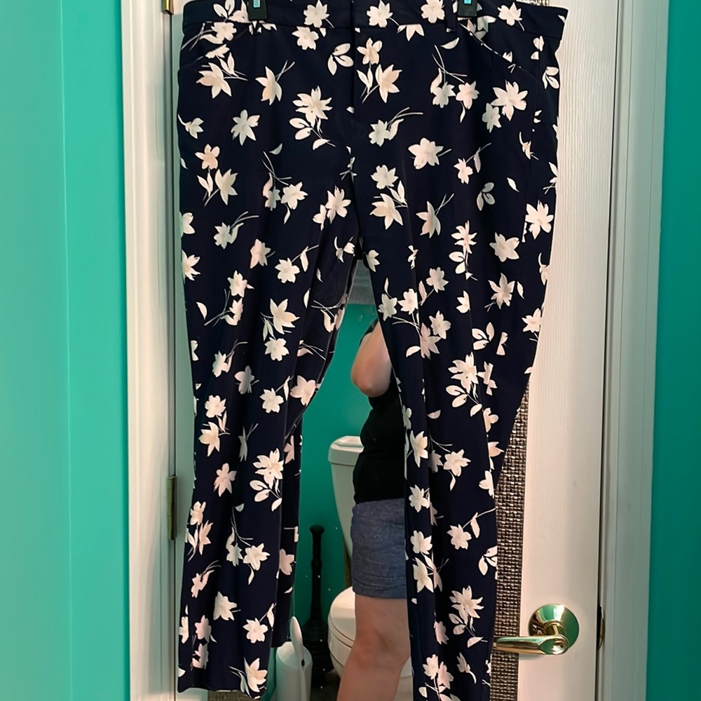 Gap Skinny Ankle Magnolia Print pants